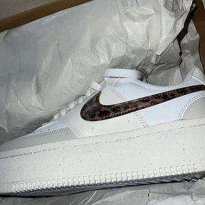 Nike cheetah print